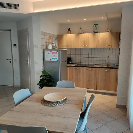 Appartement Blue - A Due Passi Dal Lago, Parcheggio Privato Lazise