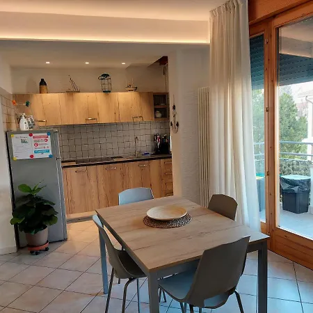 Blue - A Due Passi Dal Lago, Parcheggio Privato Appartement